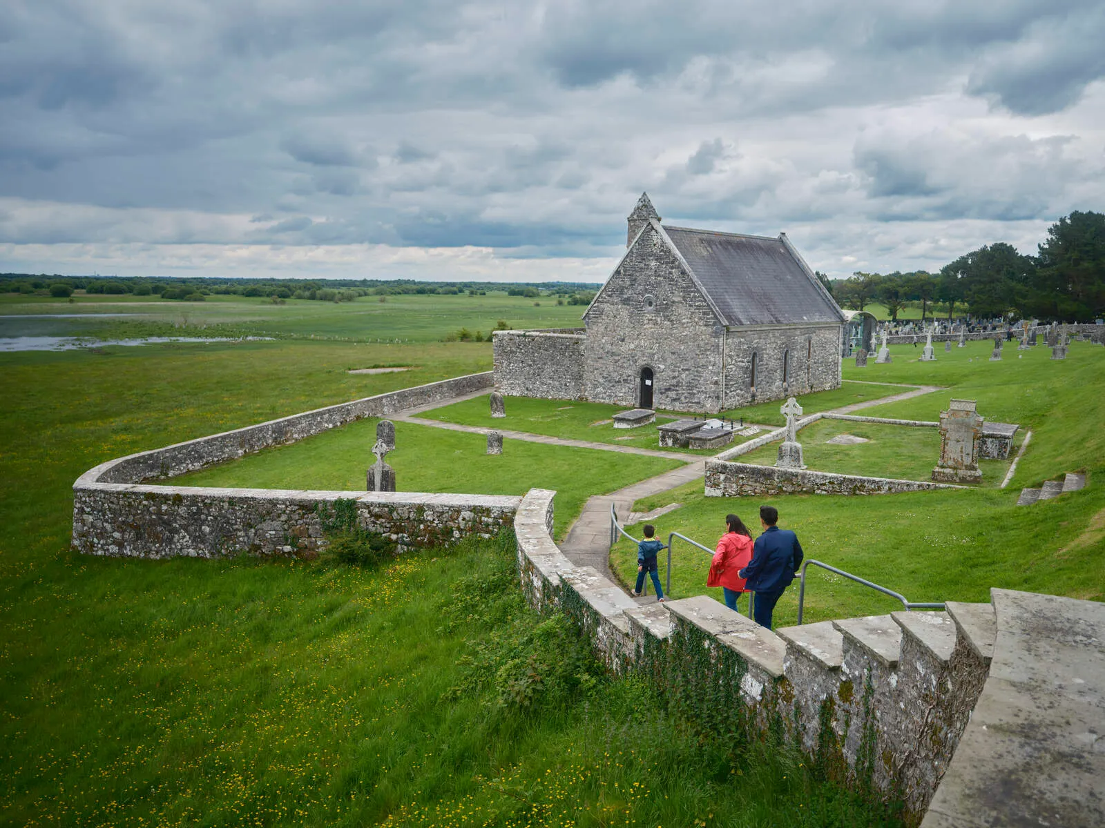 Exploring Clonmacnoise Monastic Site